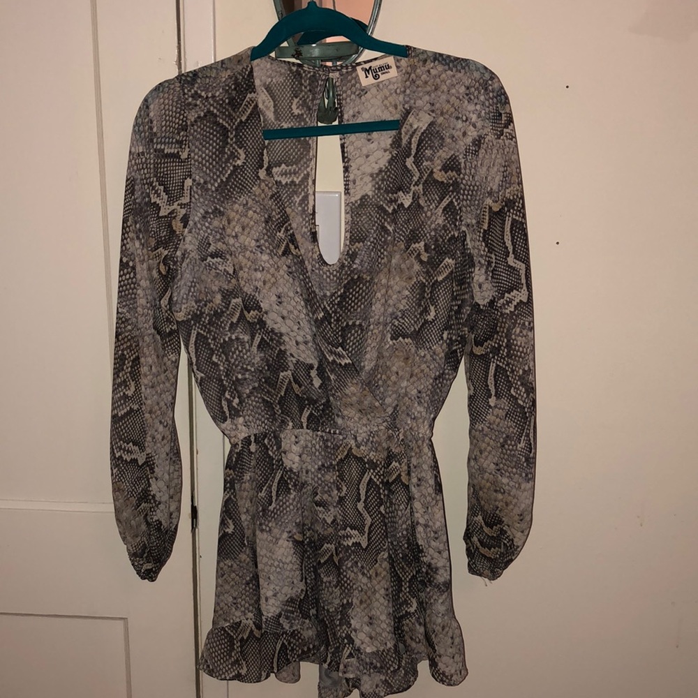 SMYM rocky romper - Picture 2 of 4